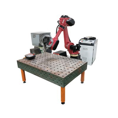 تعمیر و نگهداری کابینت کنترل سیستم ربات صنعتی